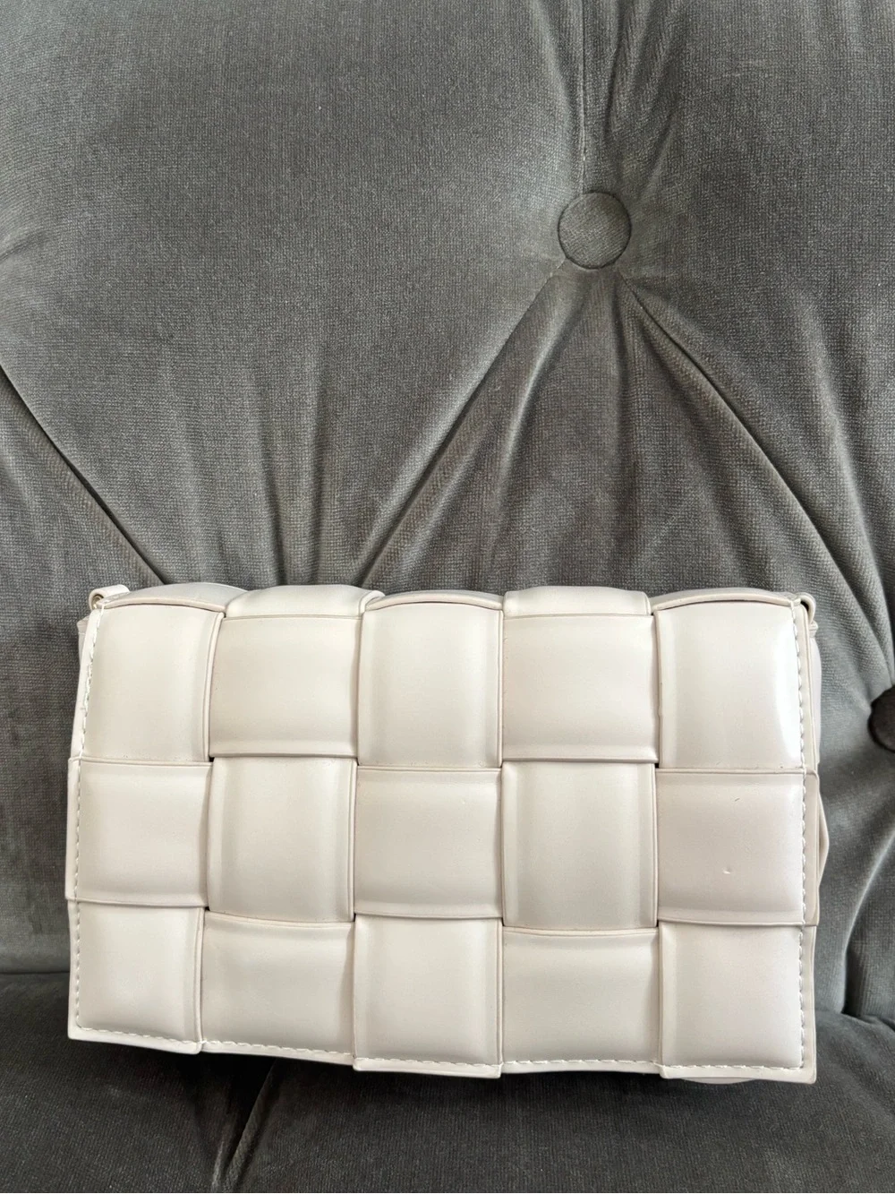 Woven Padded Clutch in Soft Cream